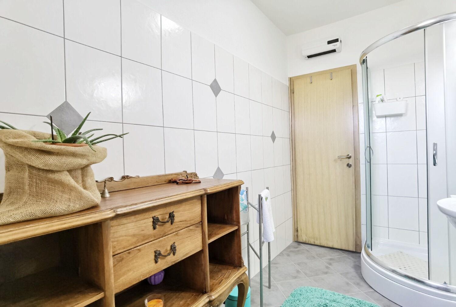 Apartments Adria - Seafront & Seaview Lukovo Šugarje Екстериор снимка